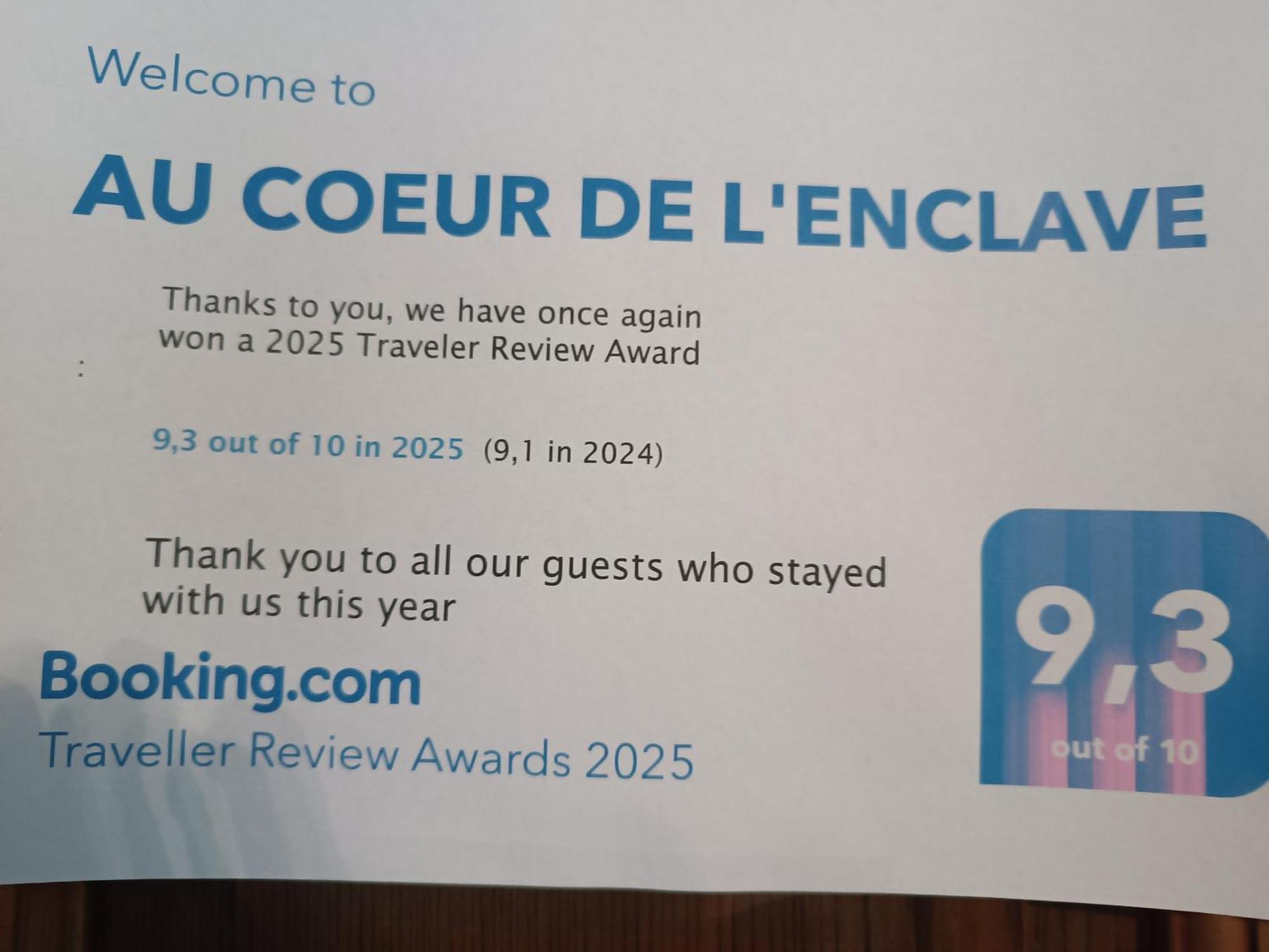 לינה וארוחת בוקר Moeuvres Au Coeur De L'Enclave מראה חיצוני תמונה